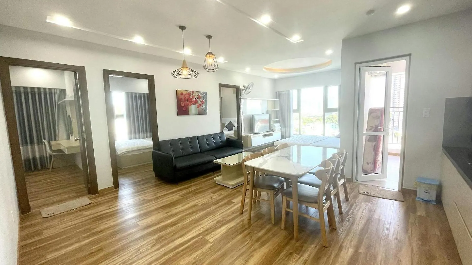 Apartment The Gold Beach Luxury Nha Trang