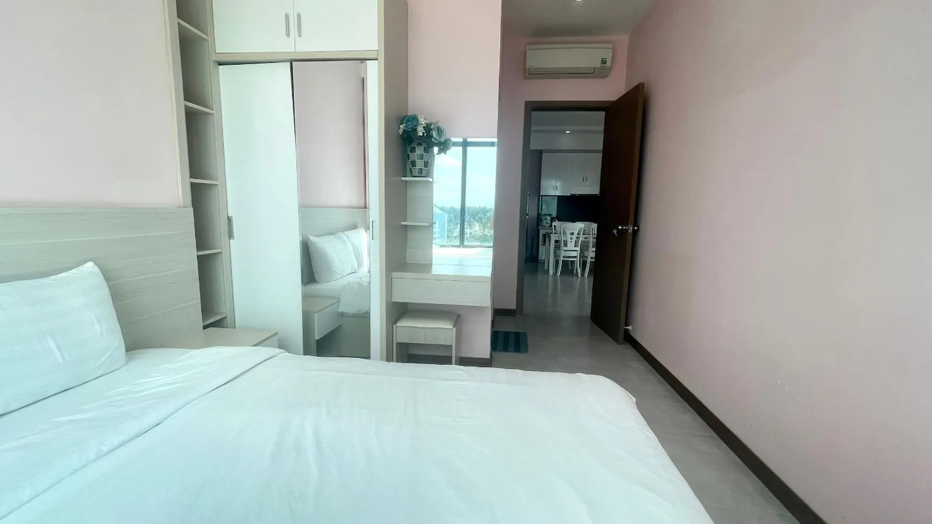 The Gold Beach Luxury Nha Trang Apartment