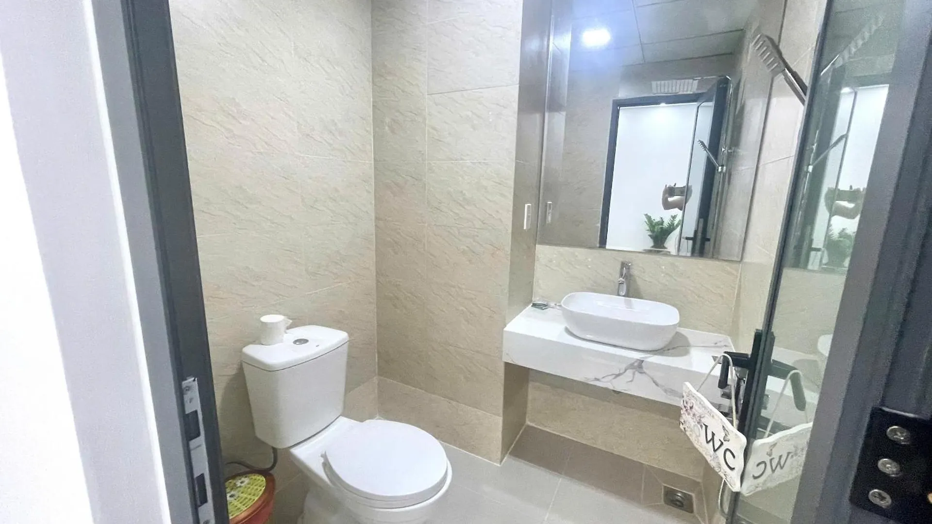 The Gold Beach Luxury Nha Trang Apartment