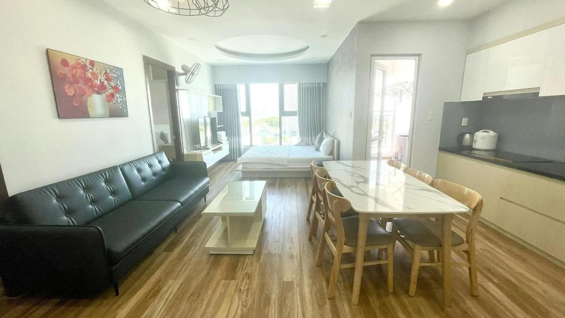 Apartment The Gold Beach Luxury Nha Trang