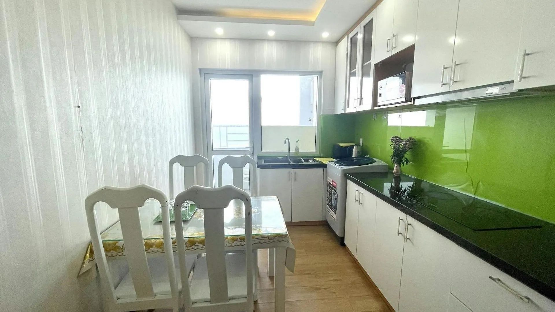 Apartment The Gold Beach Luxury Nha Trang